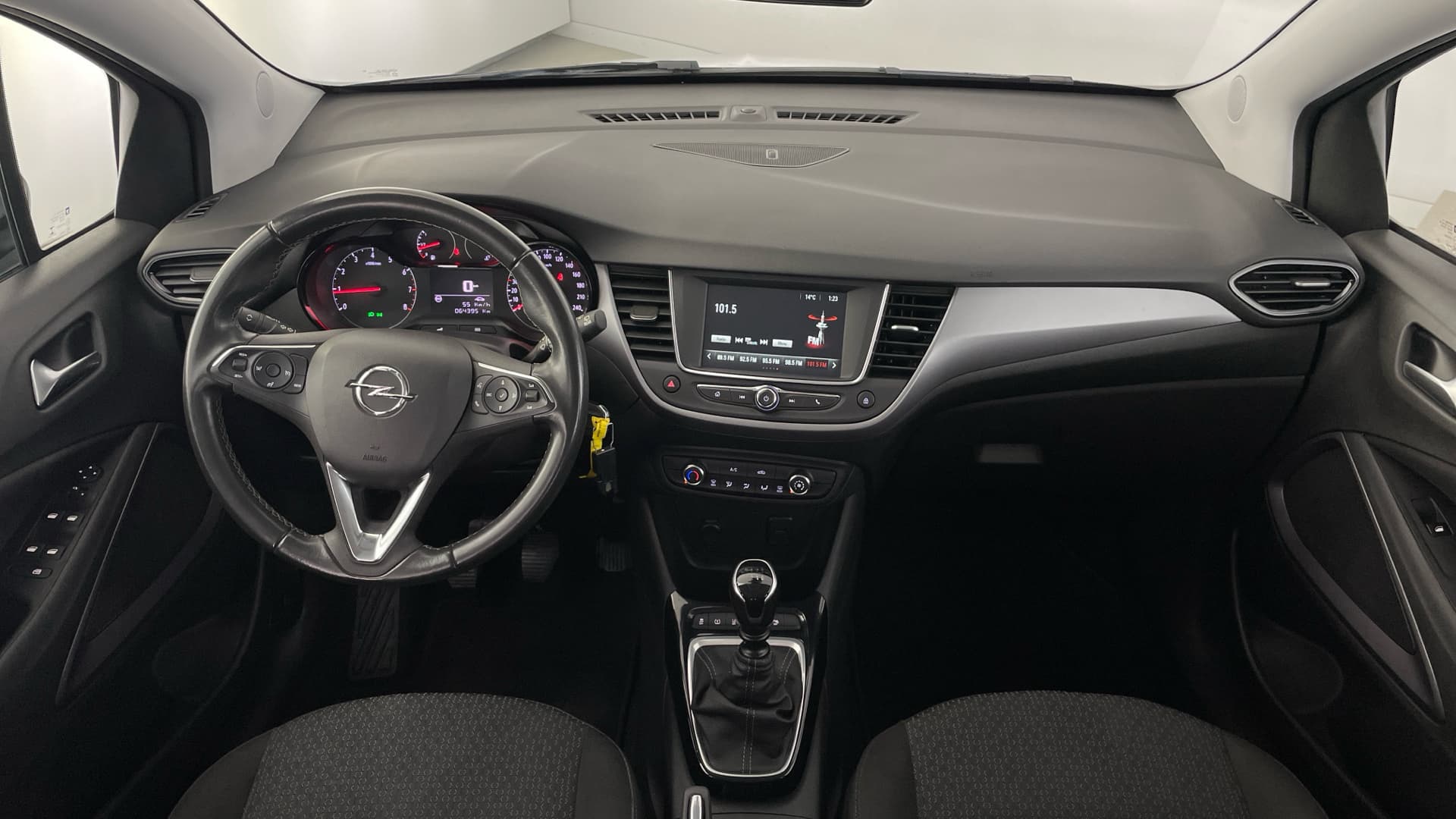 Opel Crossland - 10