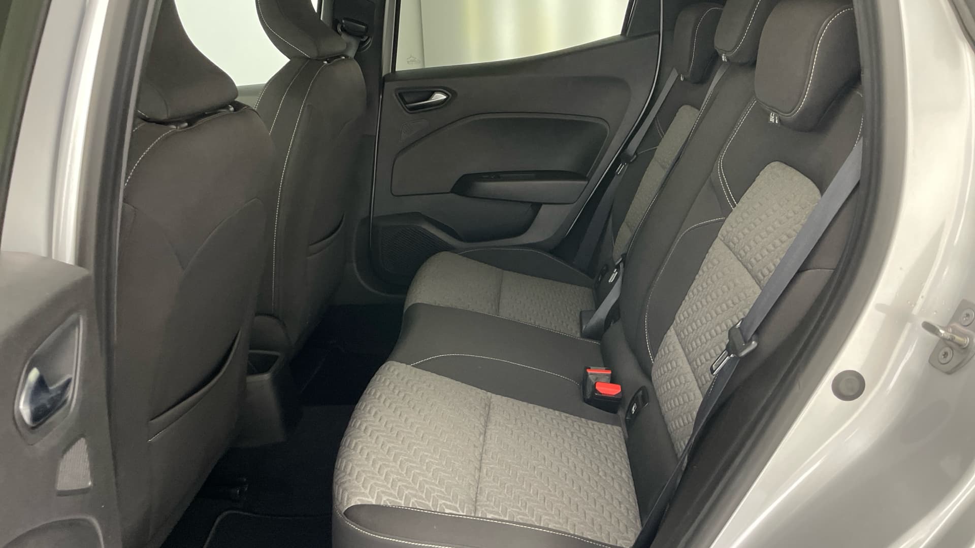 Renault Clio - 12