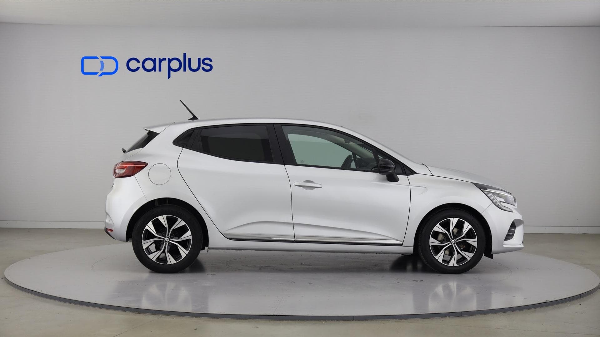 Renault Clio - 7