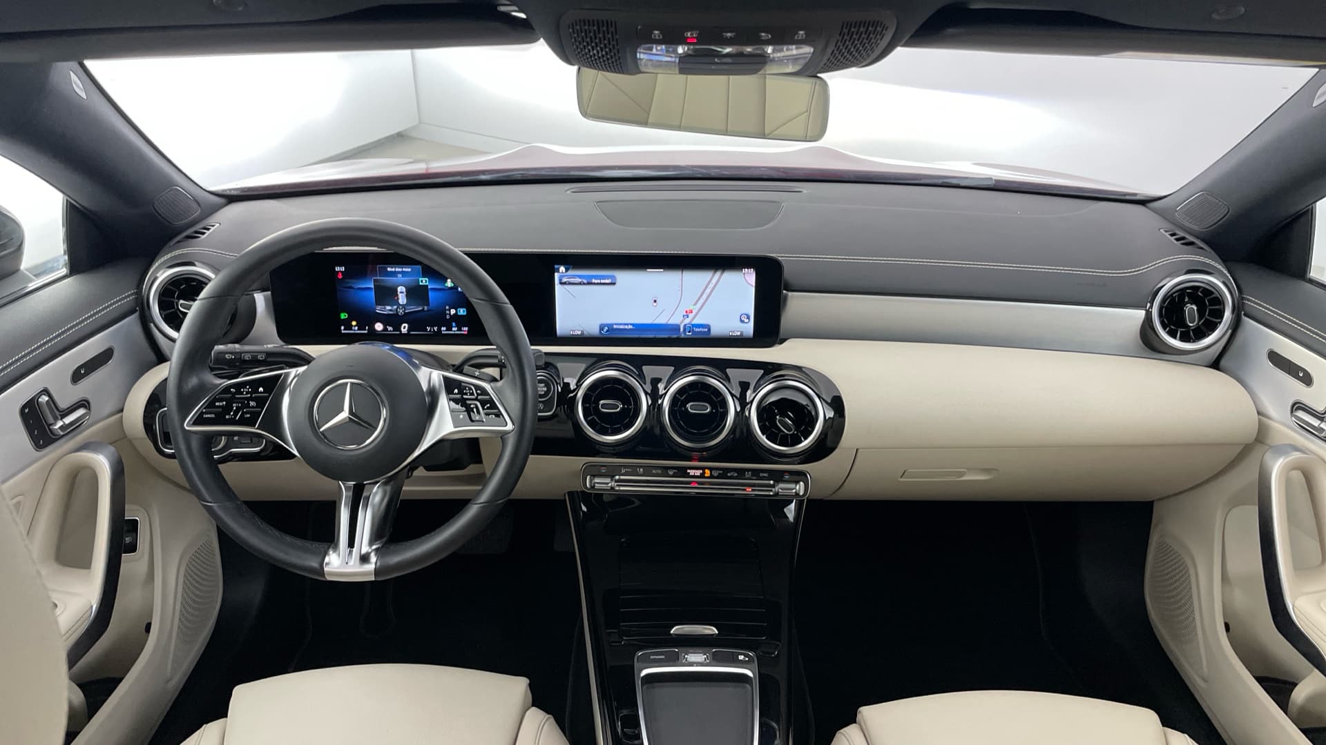 Mercedes-Benz CLA - 10