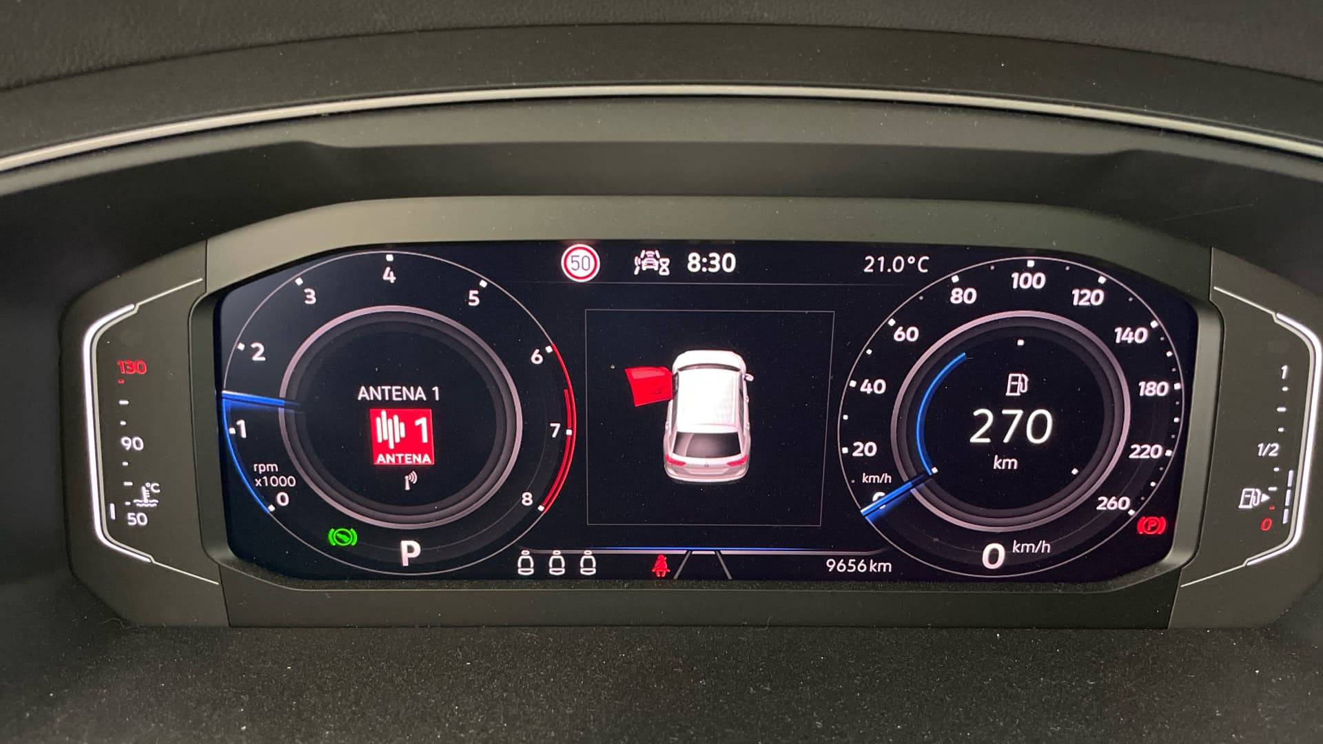 Volkswagen Tiguan - 9