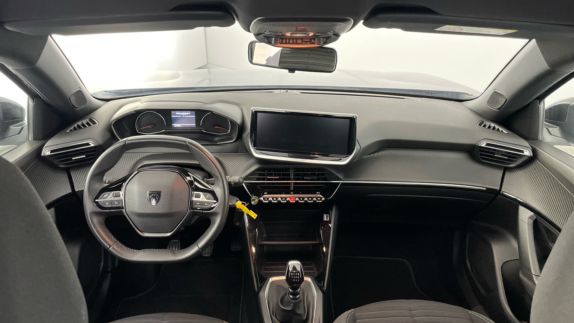 Peugeot 2008 - 10