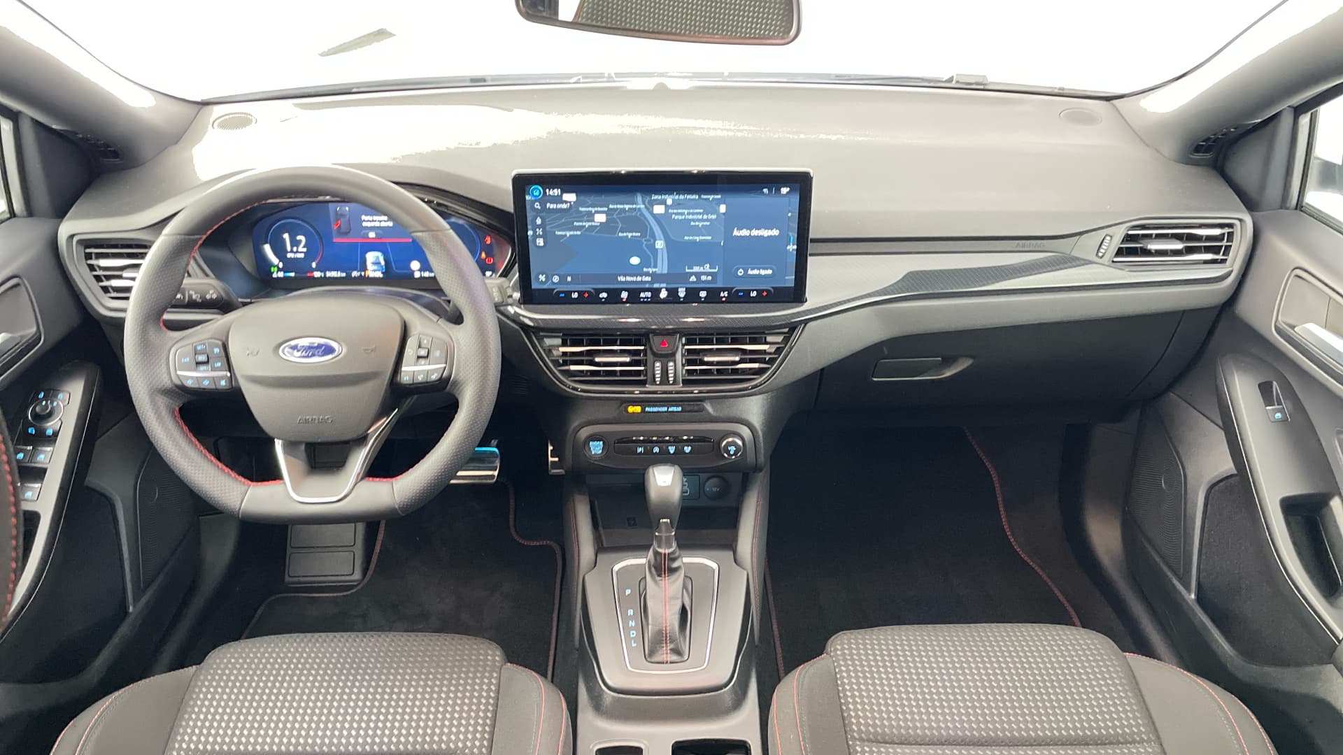 Ford Focus - 10