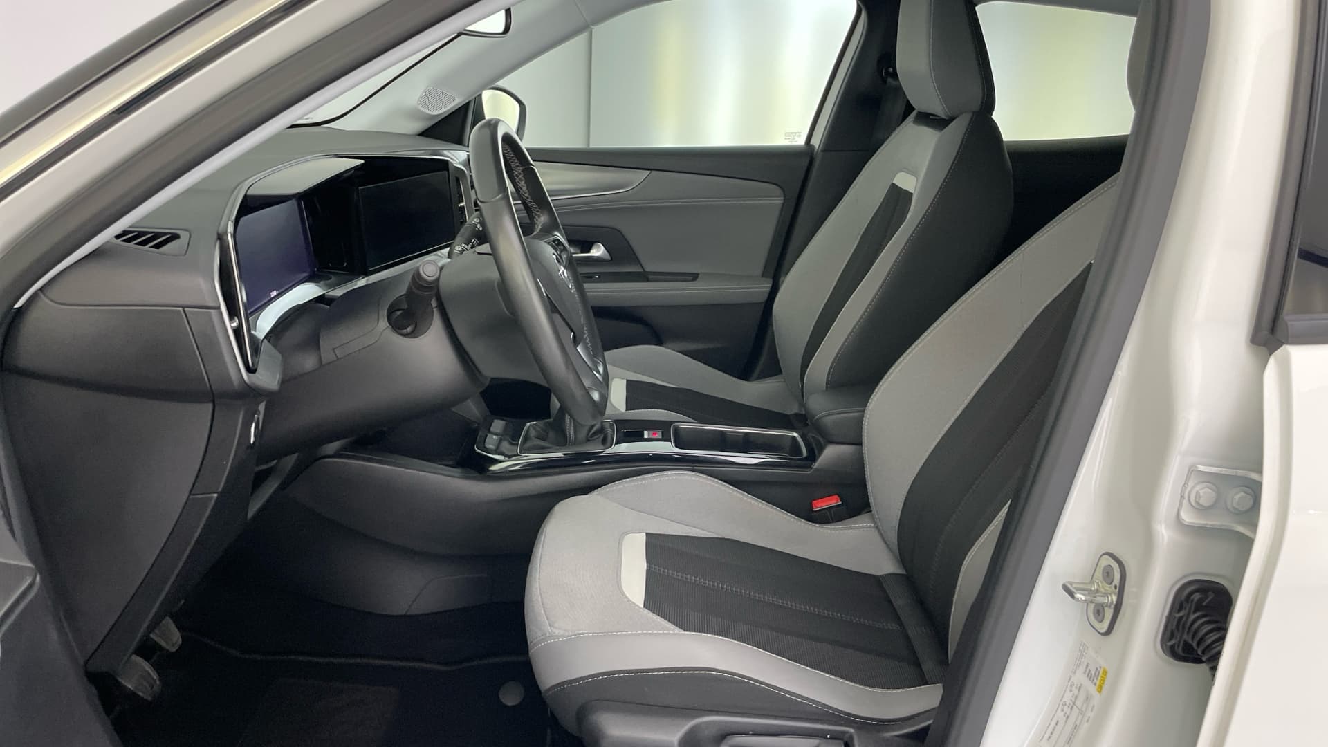 Opel Mokka - 11