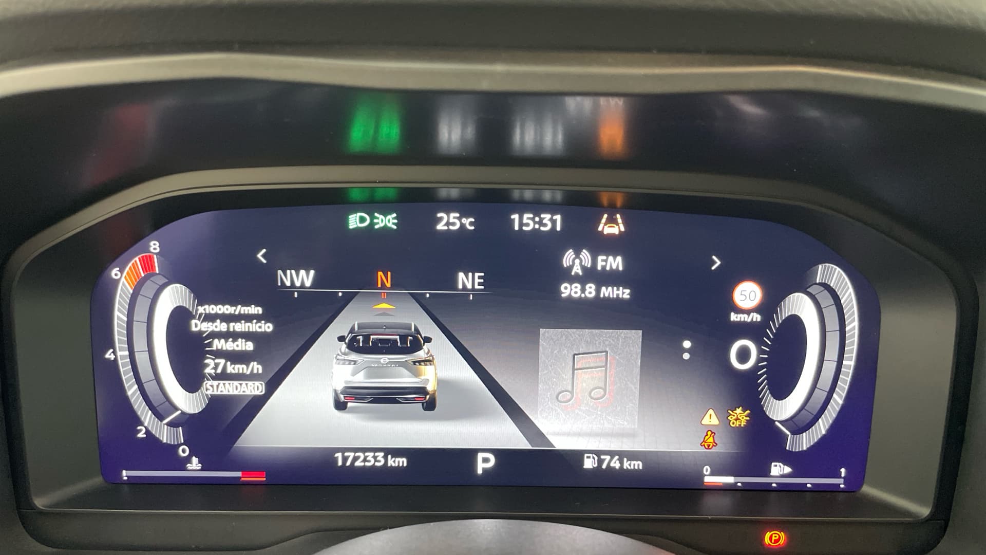 Nissan Qashqai - 9