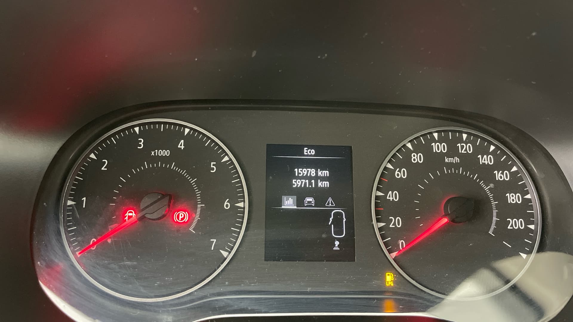 Dacia Sandero - 9