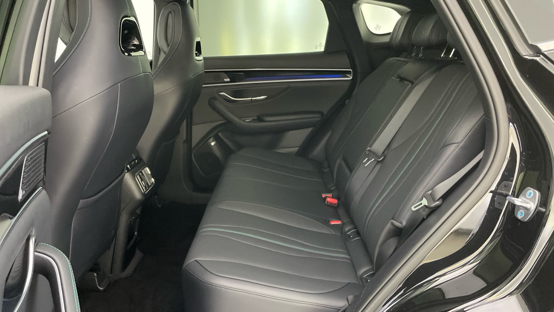 BYD SEAL U DM-I - 12