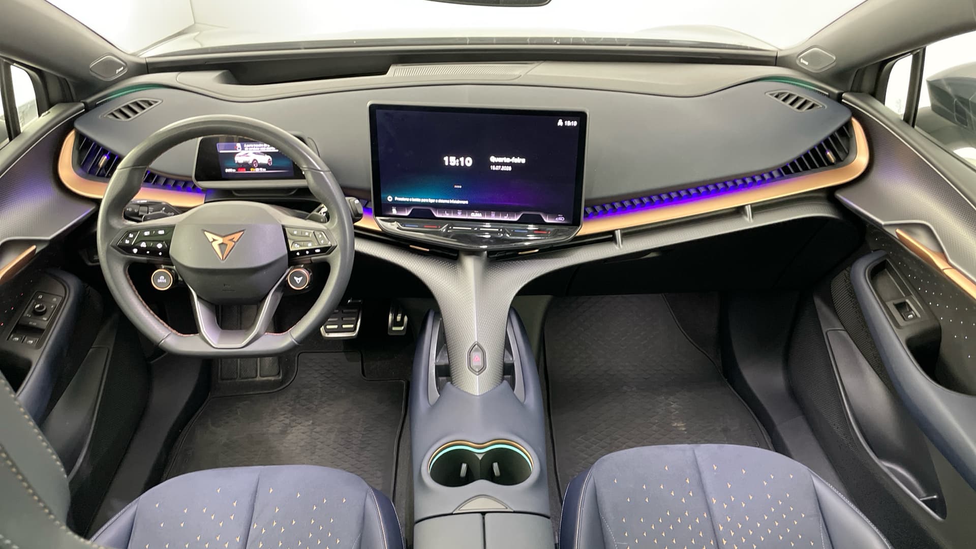 Cupra Tavascan - 10
