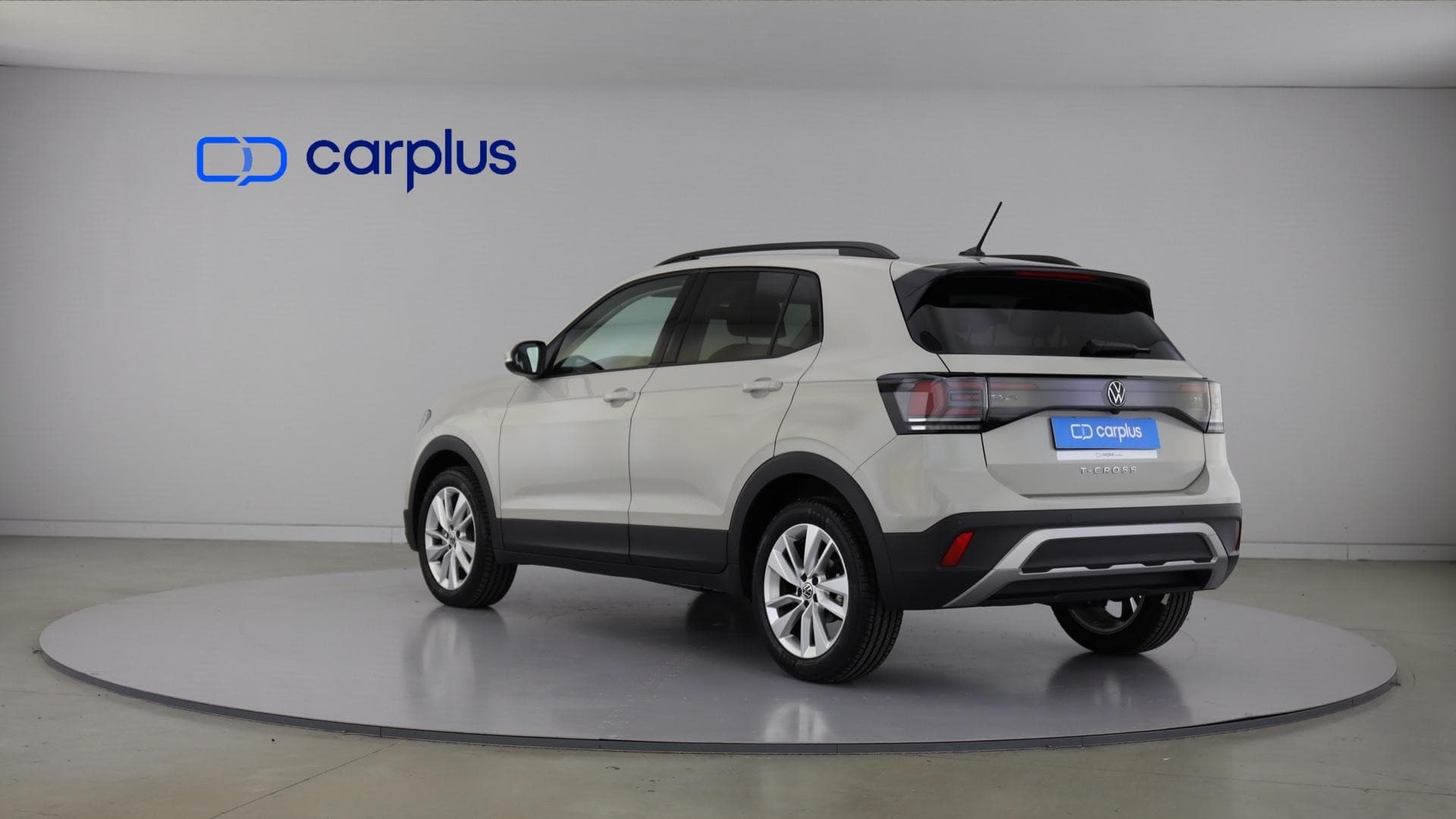 Volkswagen T-Cross - 3