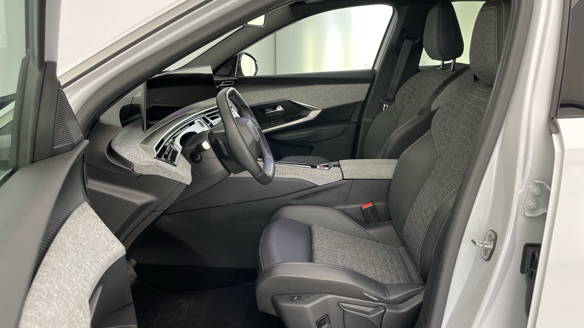 Peugeot 3008 - 11