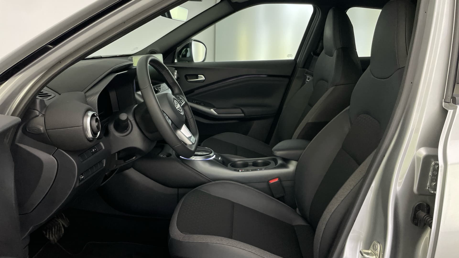 Nissan JUKE - 11