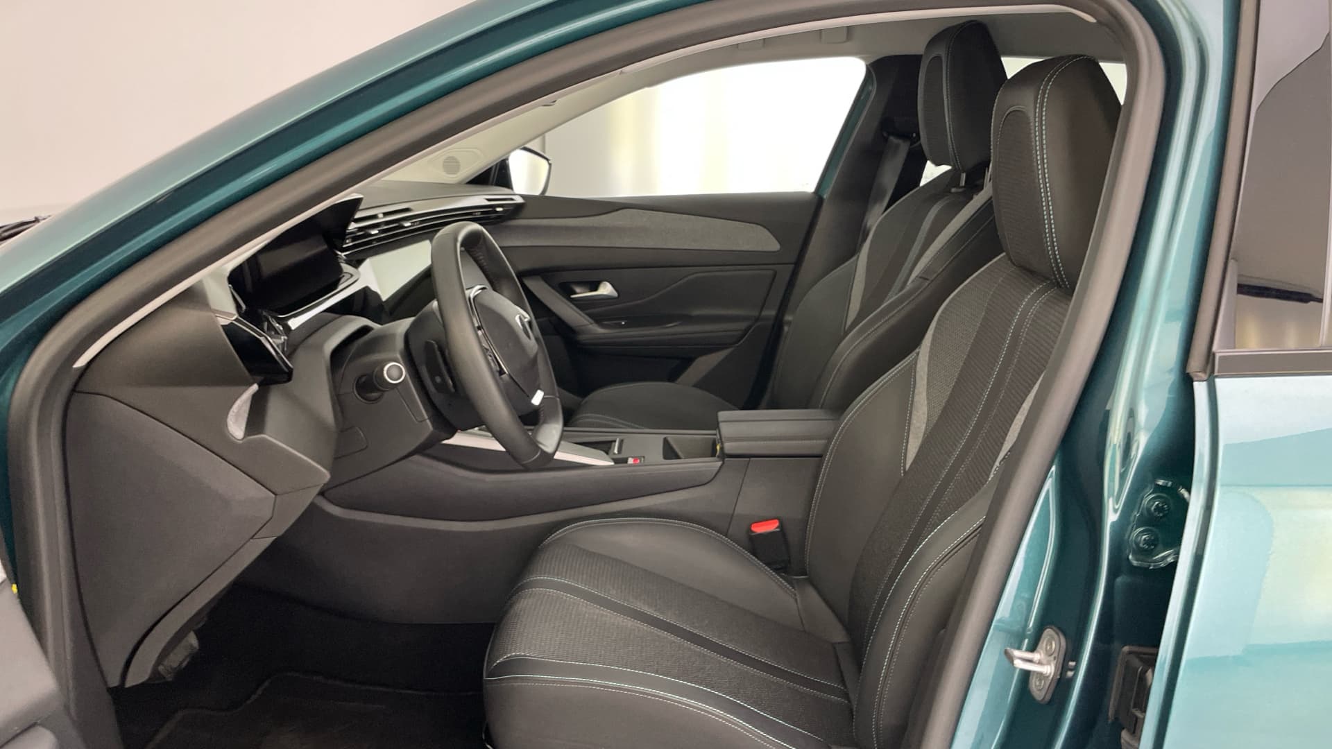 Peugeot 308 SW - 11
