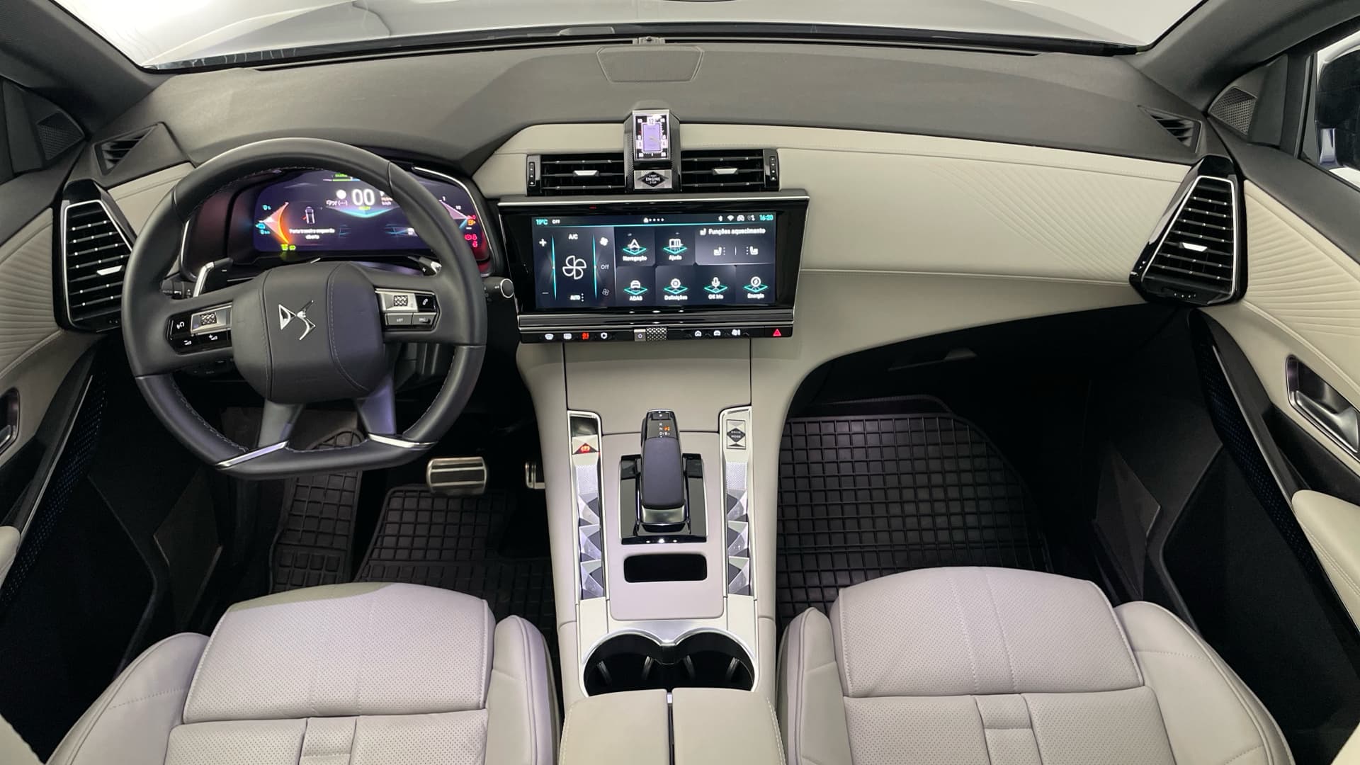 DS DS 7 Crossback - 10