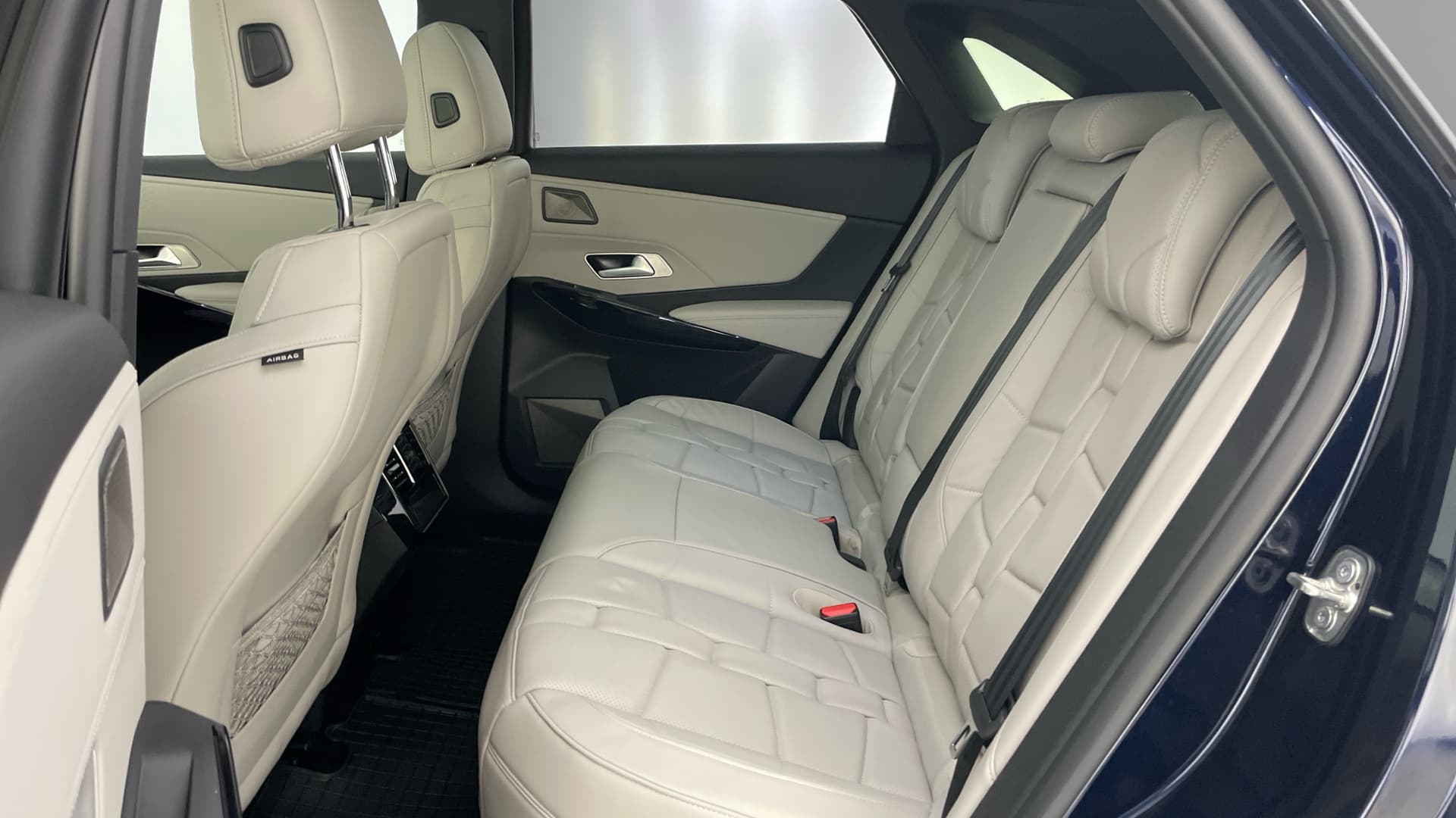 DS DS 7 Crossback - 12