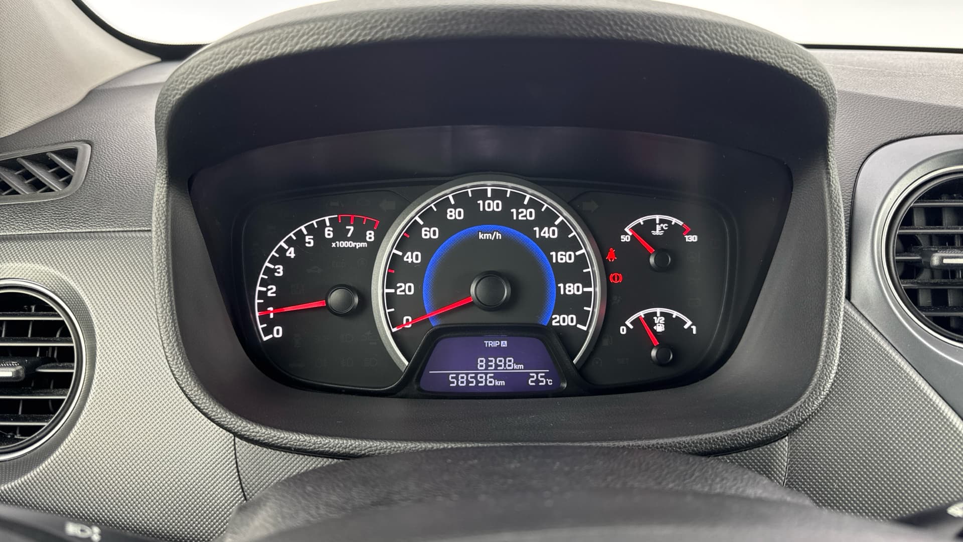 Hyundai i10 - 3