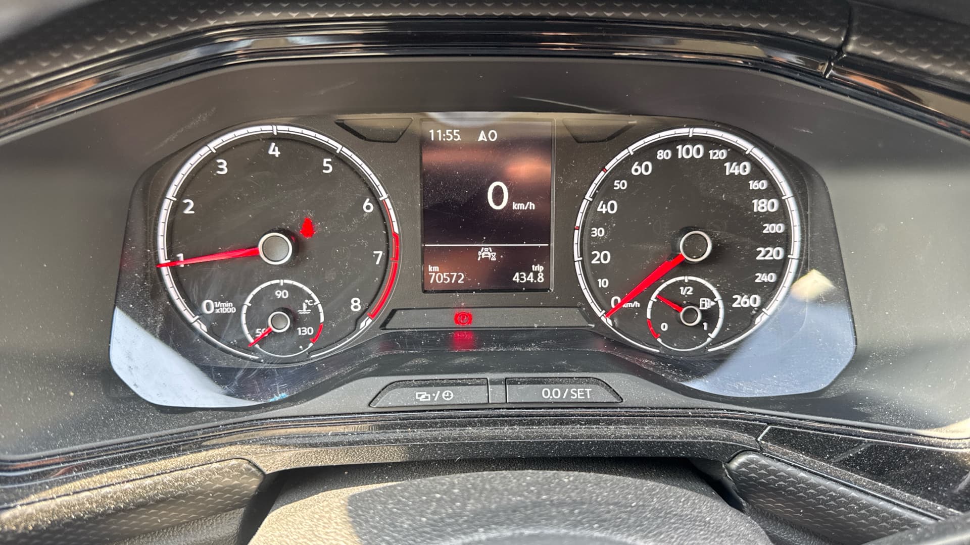 Volkswagen T-Roc - 3