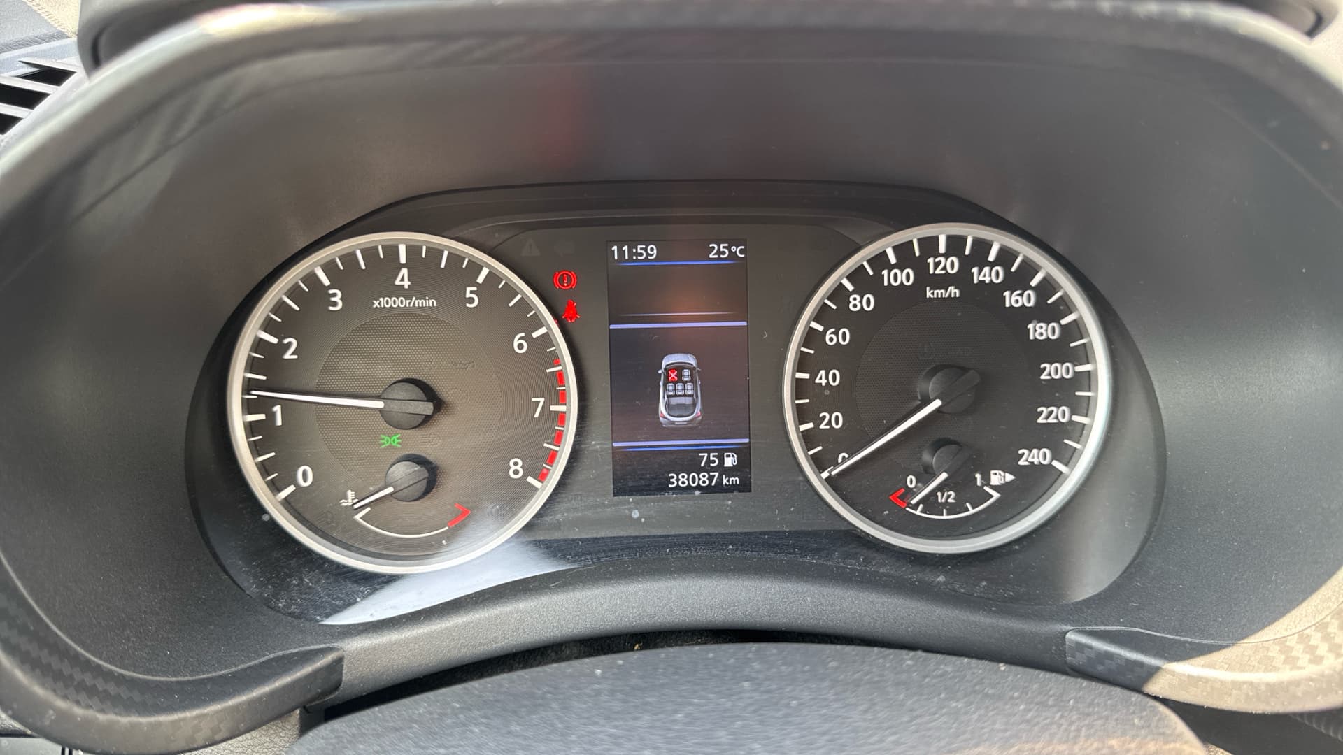 Nissan JUKE - 3