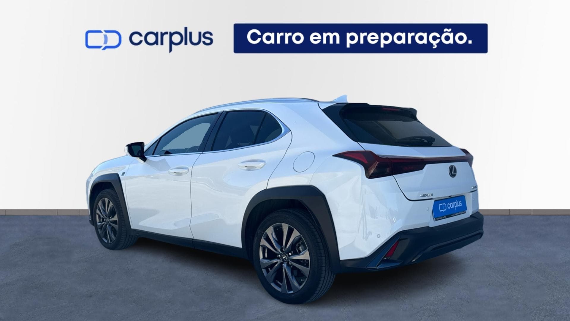 Lexus UX - 2