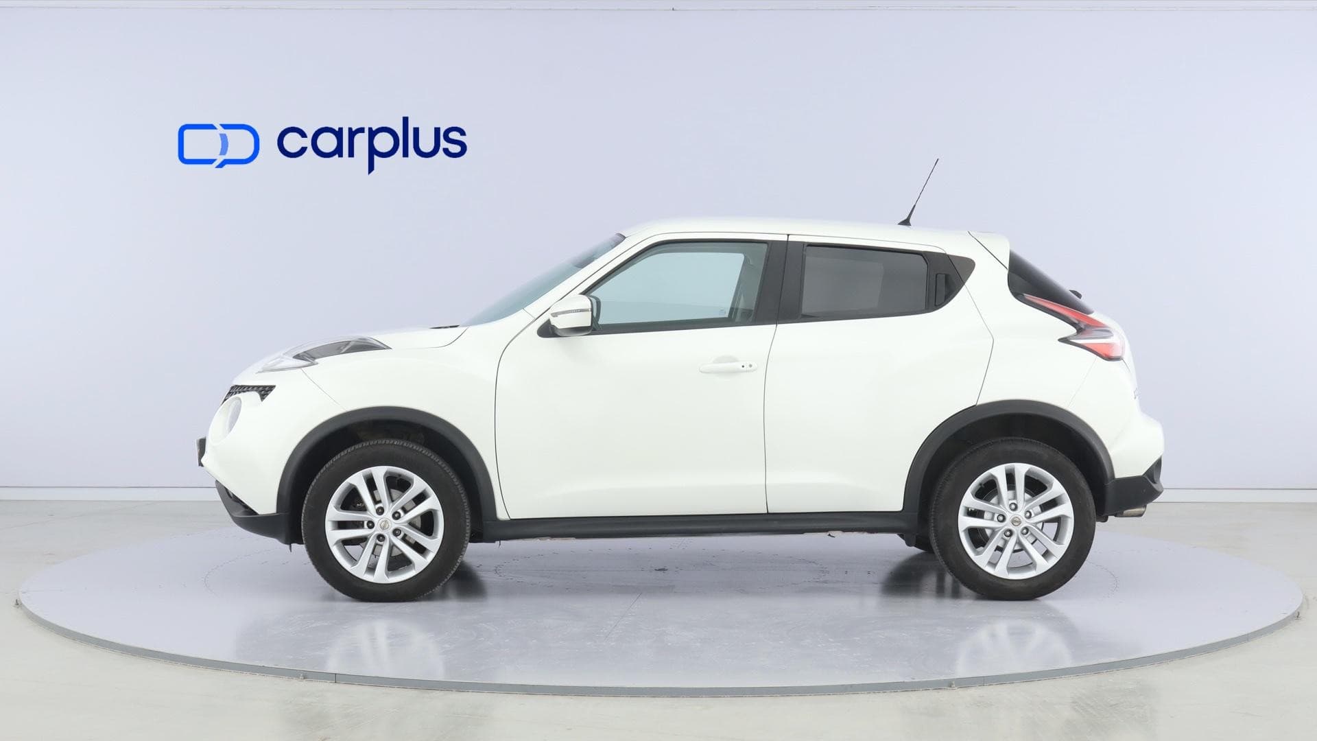 Nissan JUKE - 4