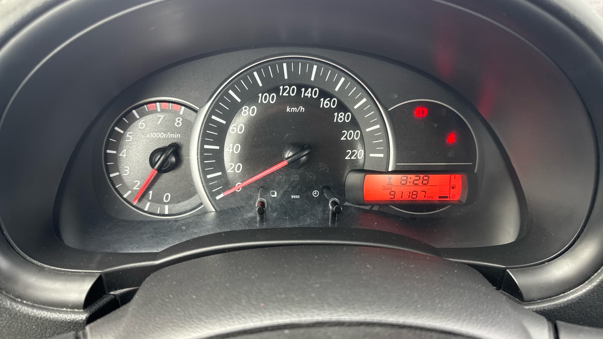 Nissan Micra - 9