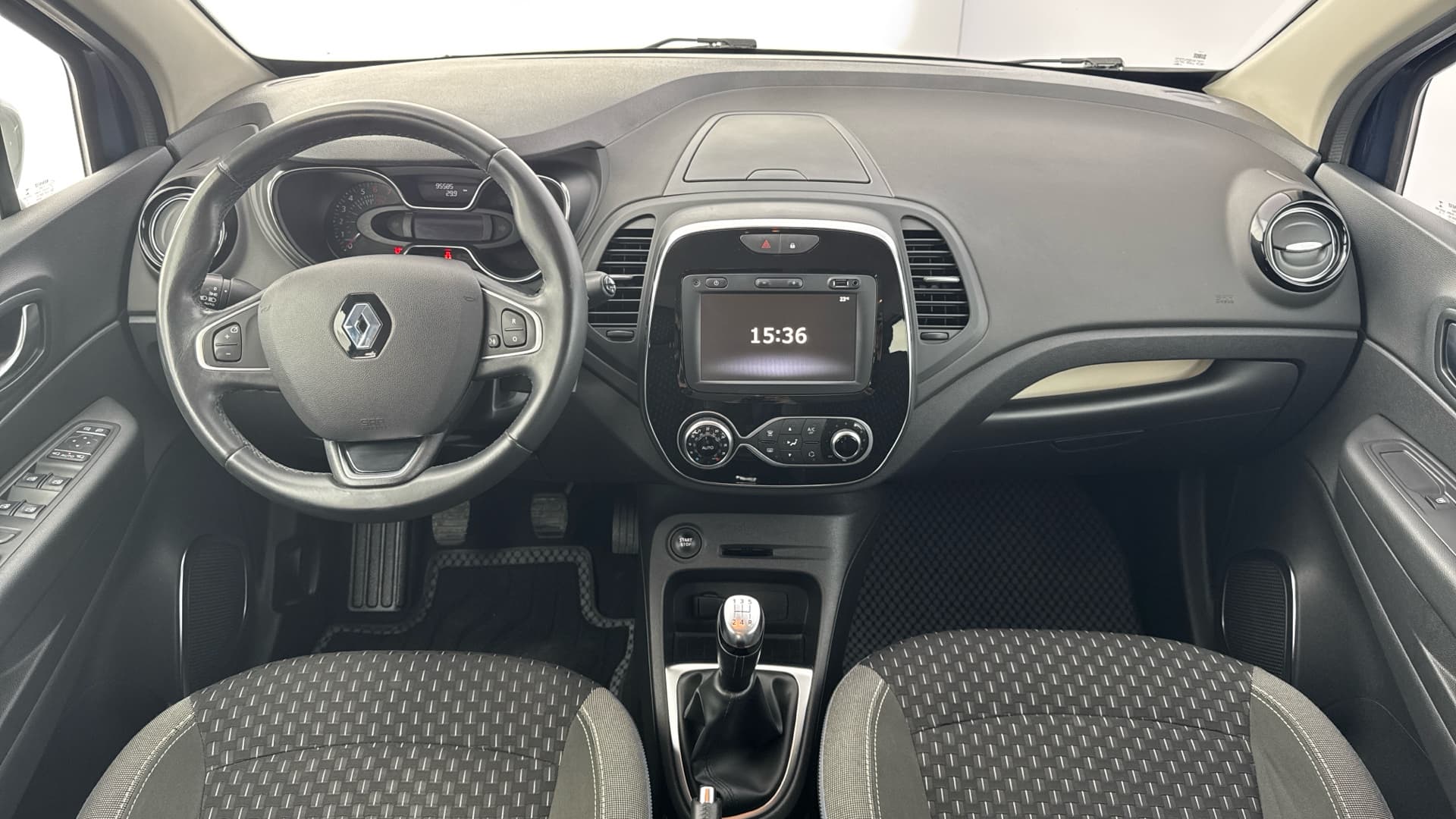 Renault Captur - 10