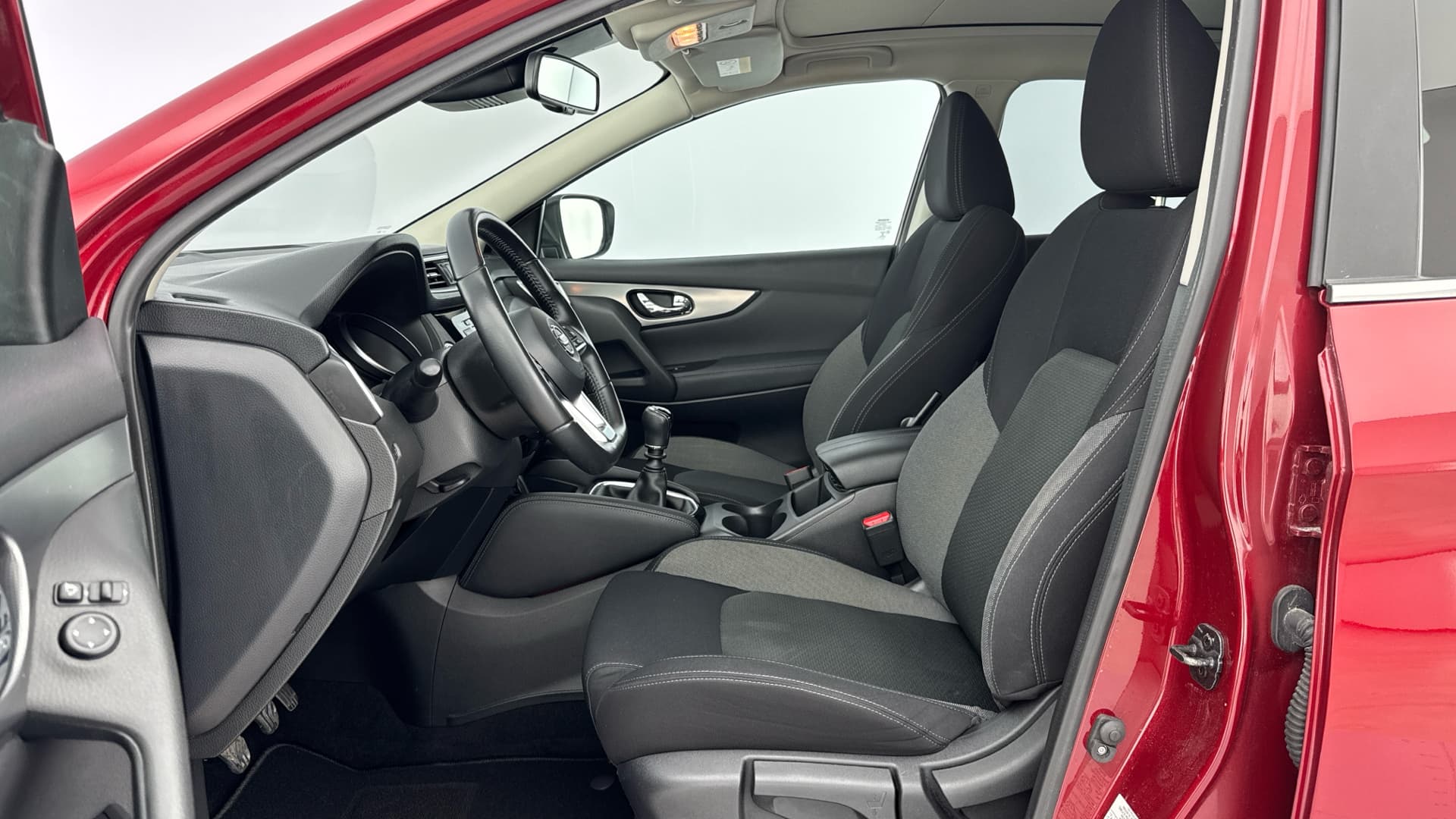 Nissan Qashqai - 11