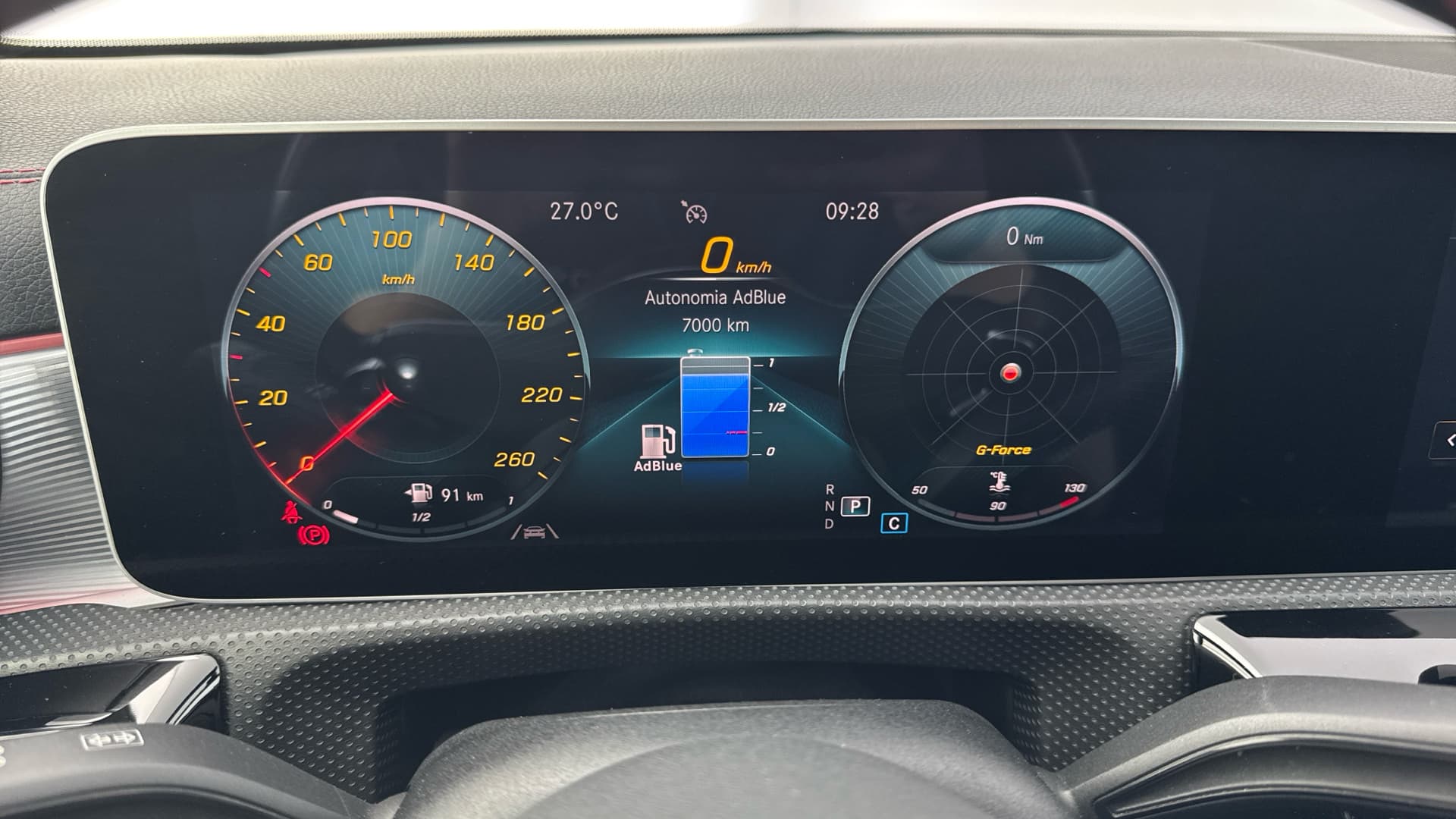 Mercedes-Benz CLA - 9