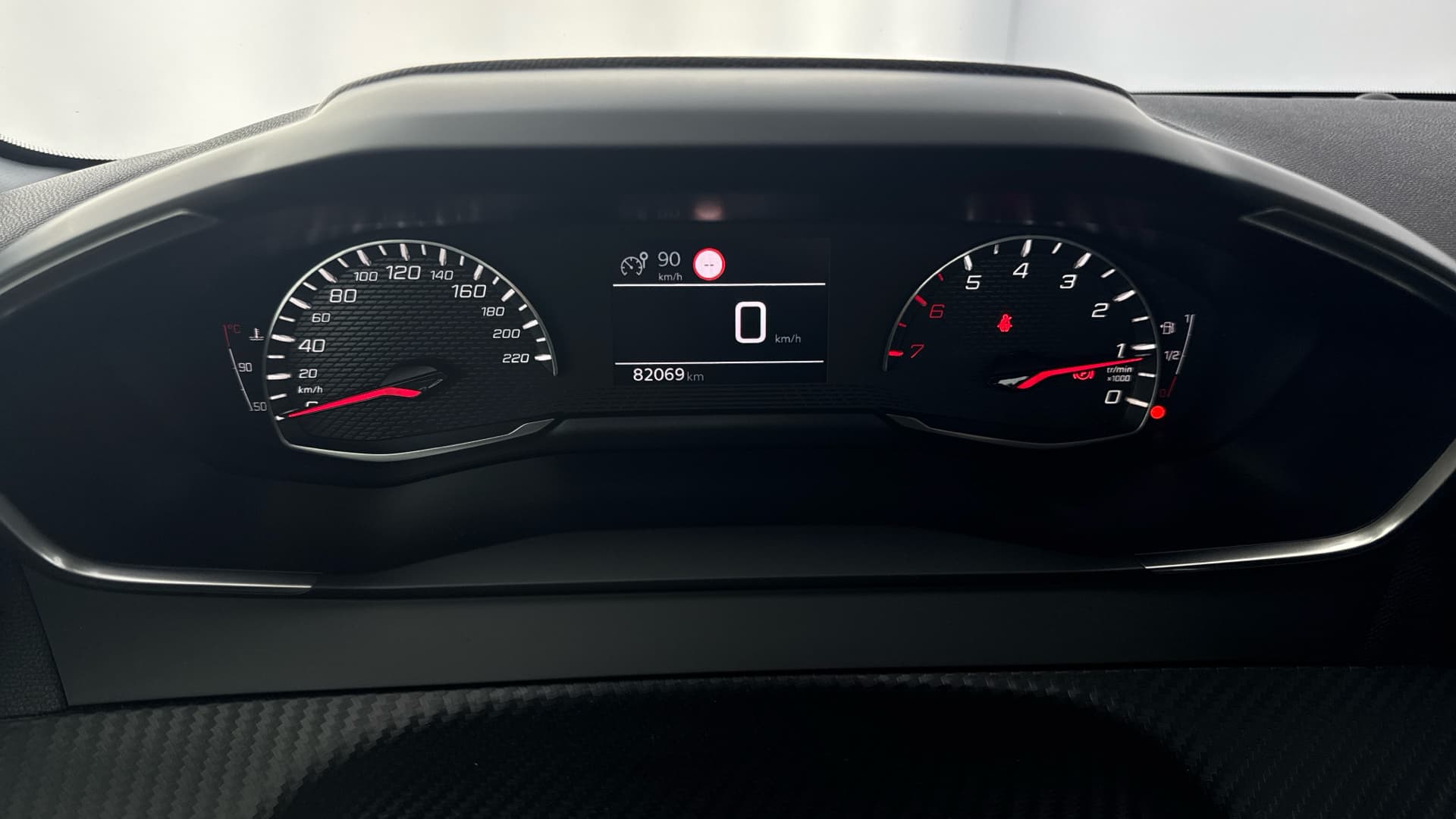 Peugeot 208 - 9