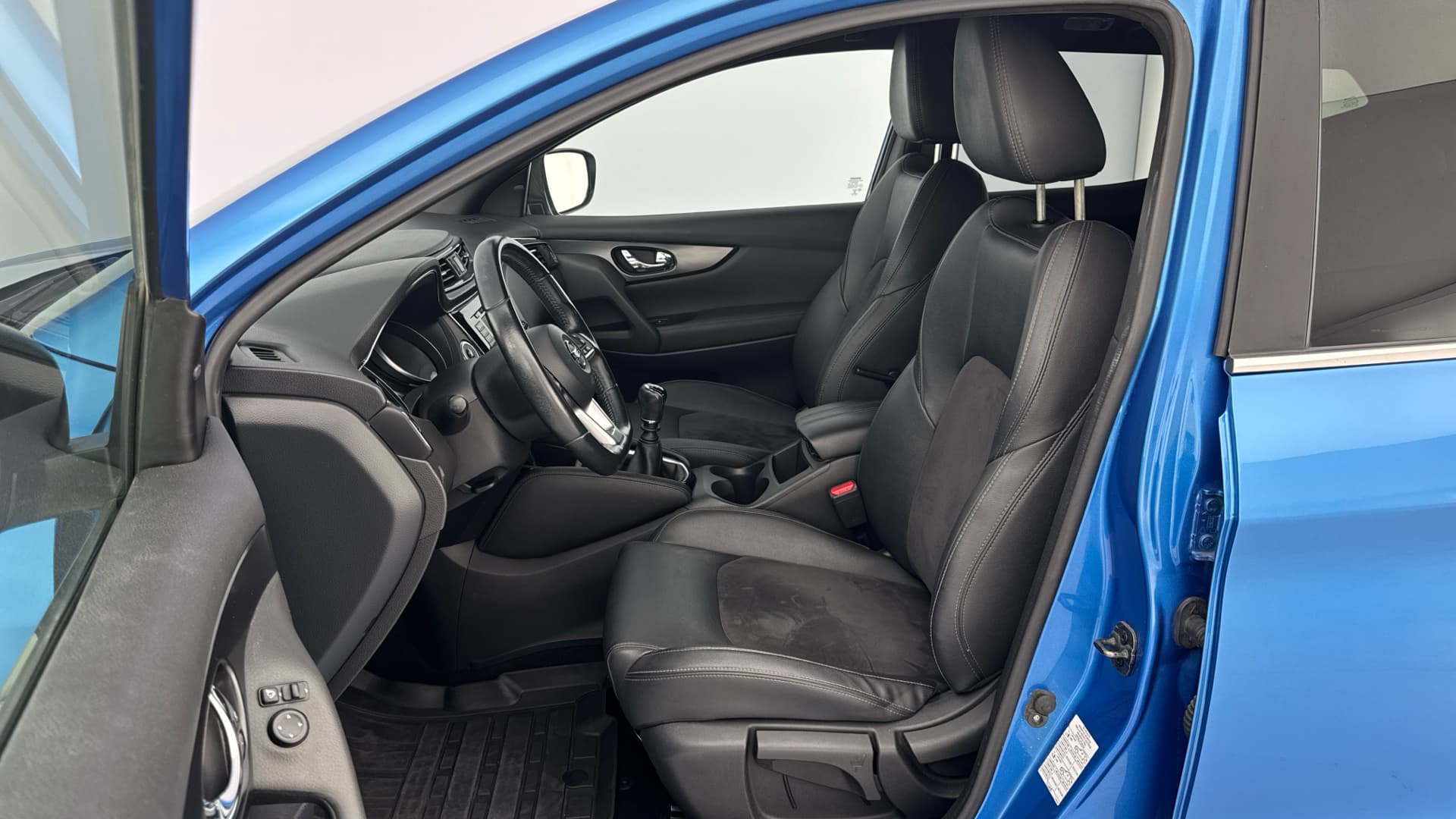 Nissan Qashqai - 11