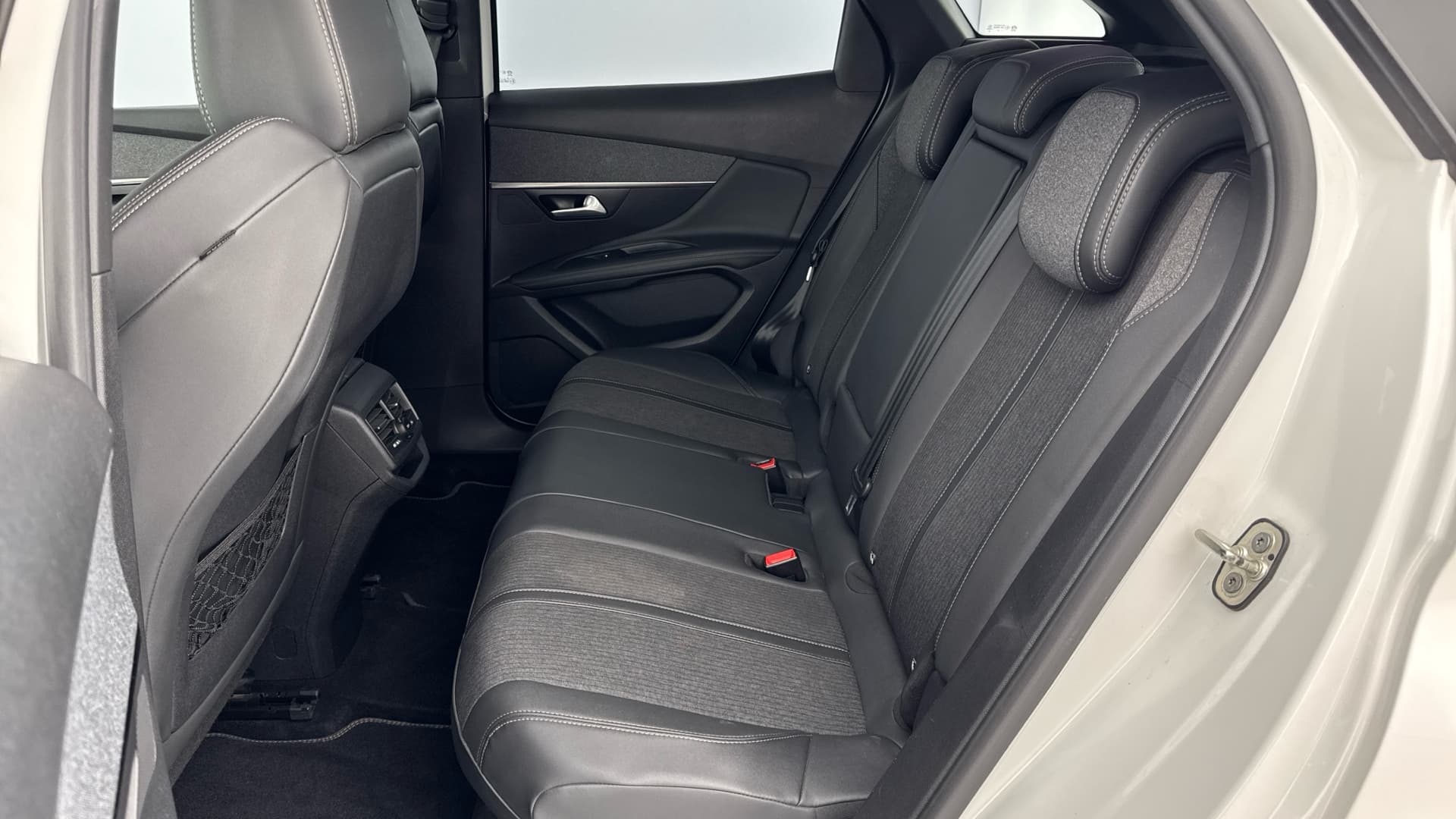 Peugeot 3008 - 12