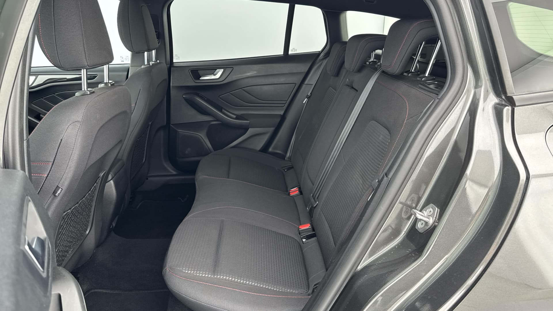 Ford Focus - 12