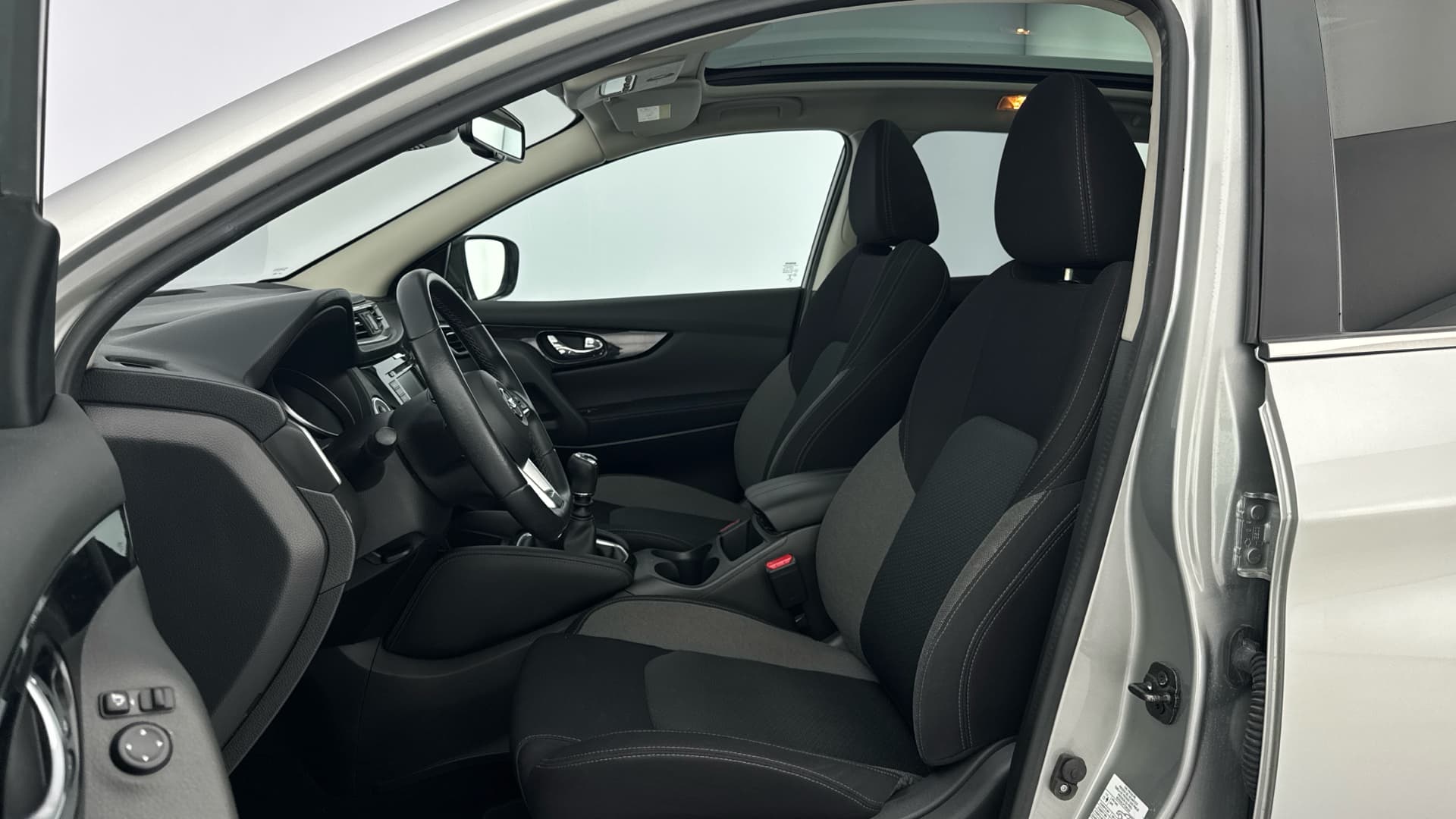 Nissan Qashqai - 11