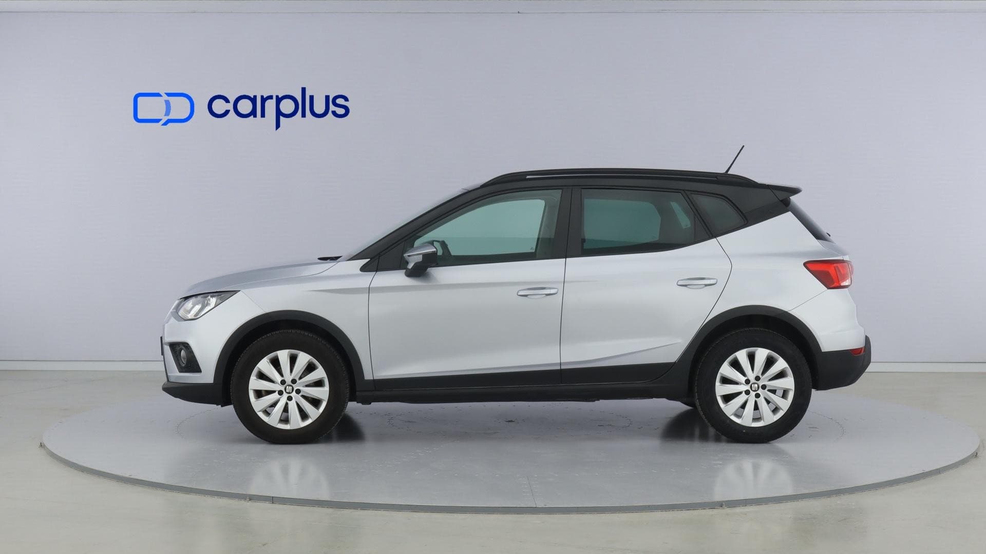 SEAT Arona - 4