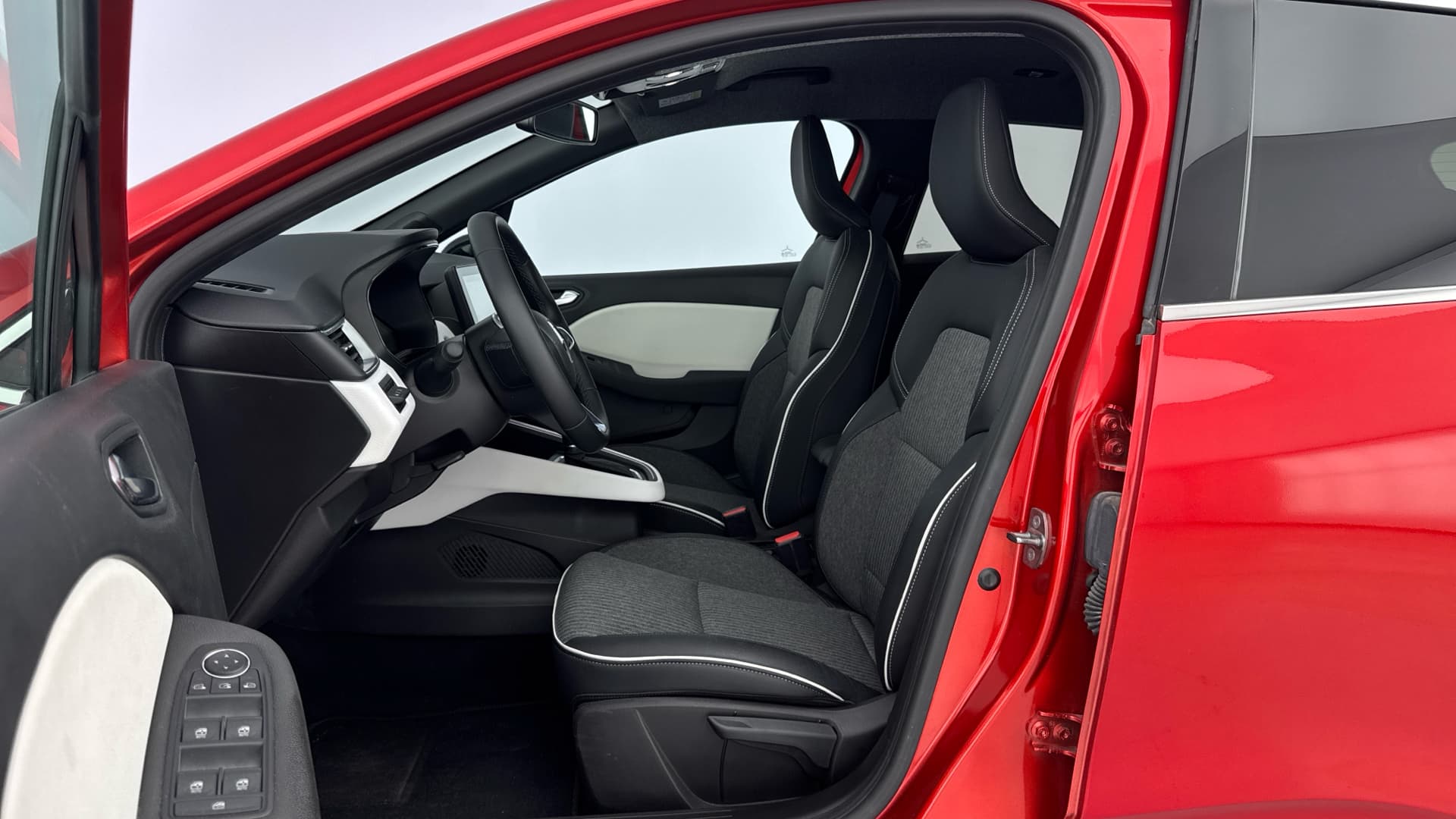 Renault Clio - 11