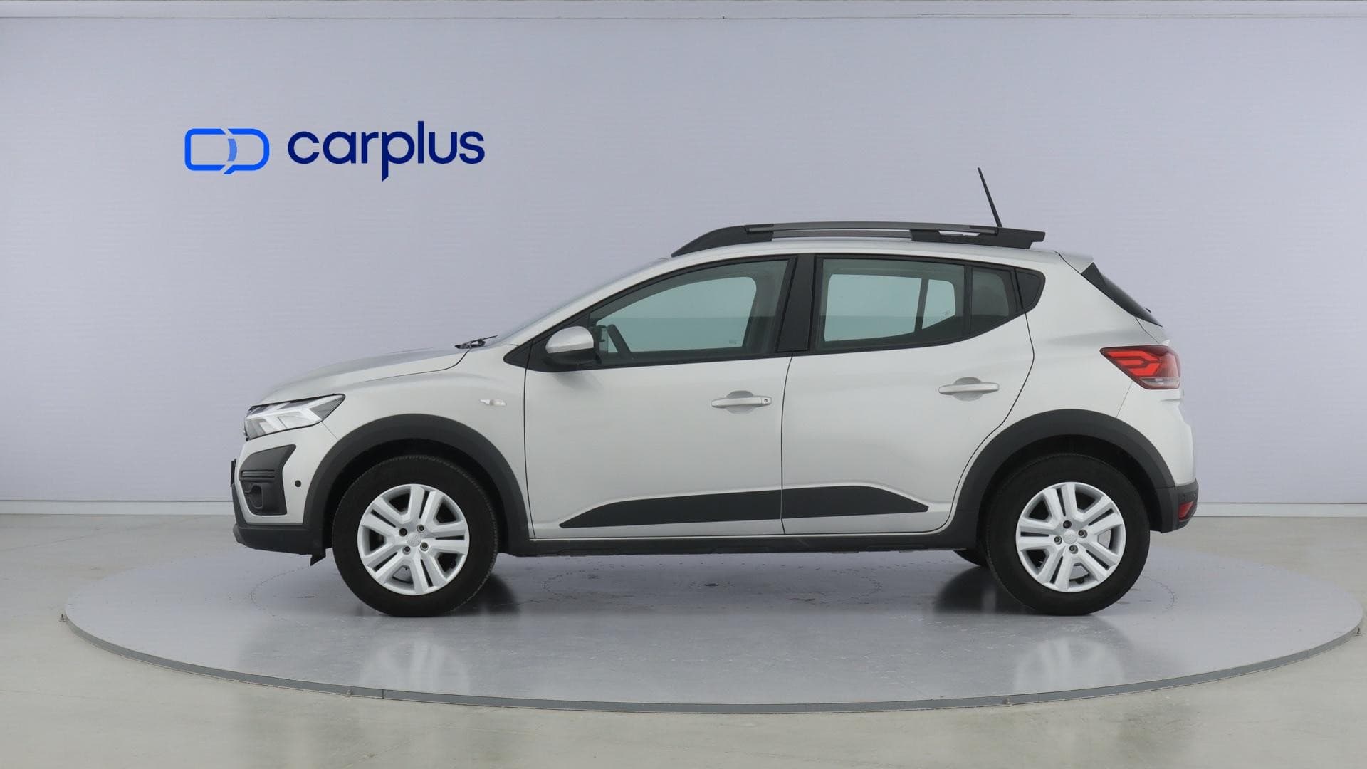 Dacia Sandero - 4
