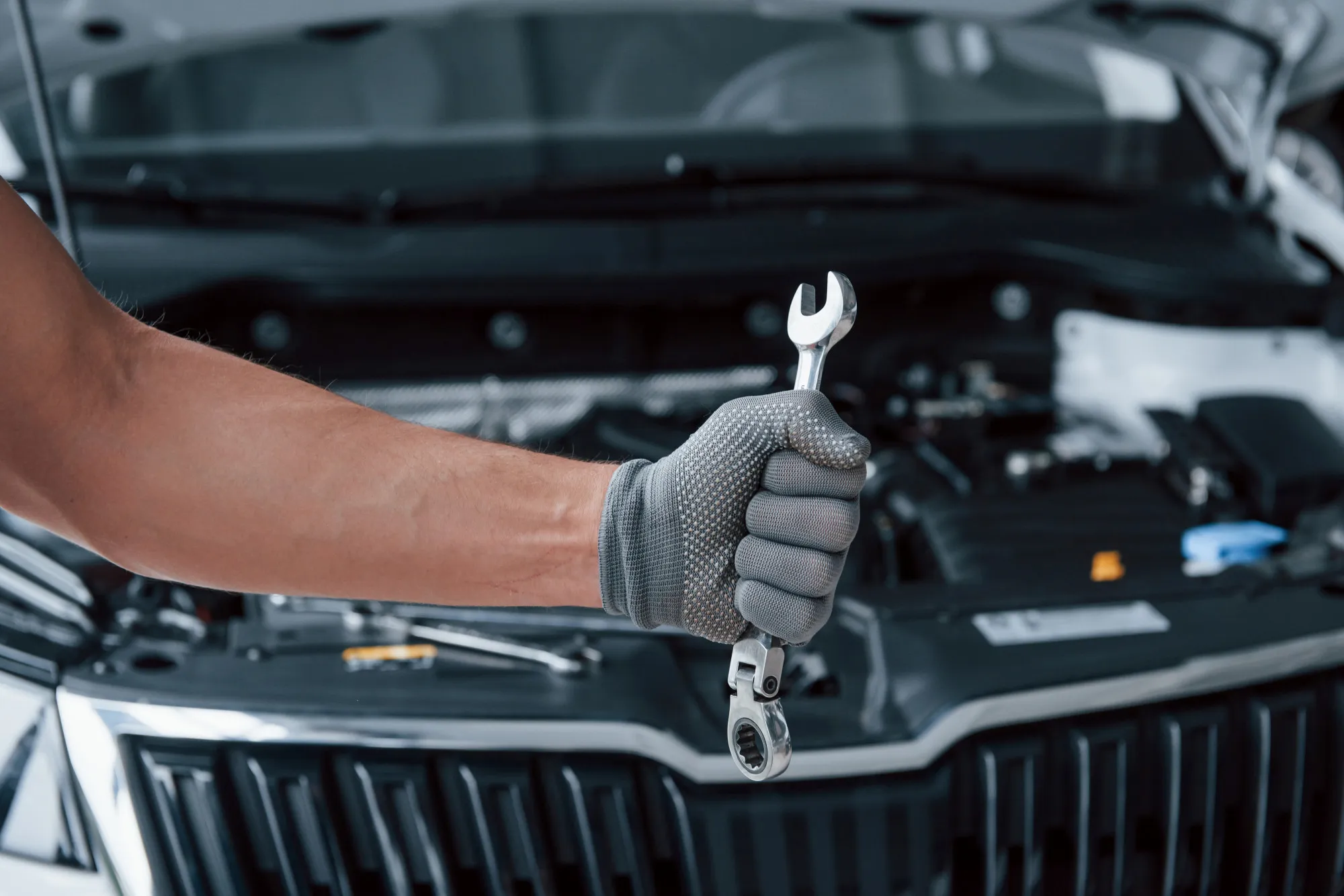 Devo fazer revisão do carro antes de o vender?
